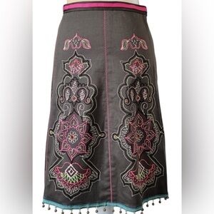 ETCETRA BROWN EMBROIDERED BOHO‎ 
SKIRT W/ BALL ADORNMENT ON HEM. Gypsy, size 2